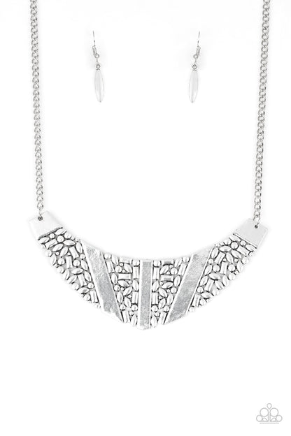 Paparazzi Terra Trailbreaker Silver Short Necklace - P2ED-SVXX-128XX