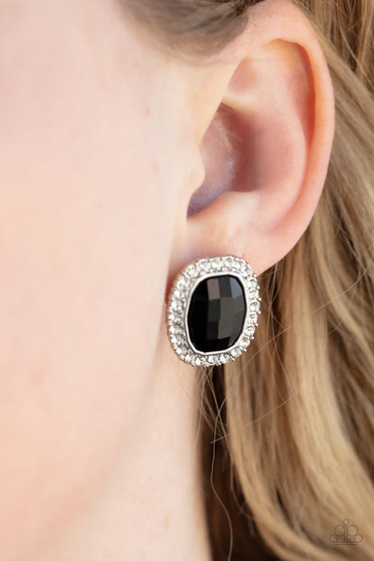 Paparazzi The Modern Monroe Black Post Earrings - P5PO-BKXX-069XX