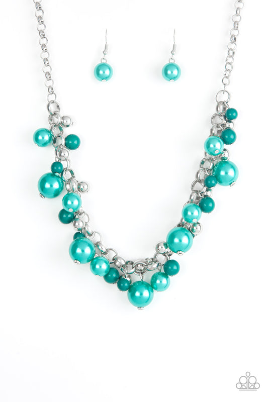 Paparazzi The Upstater Green Short Necklace