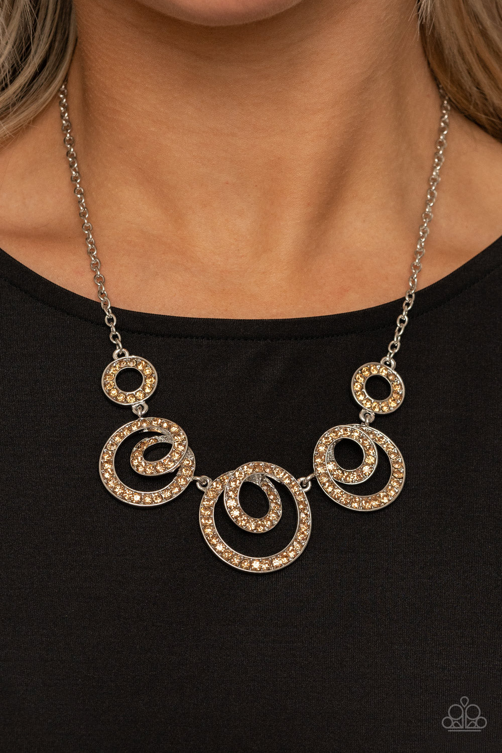 Paparazzi Total Head-Turner Brown Short Necklace