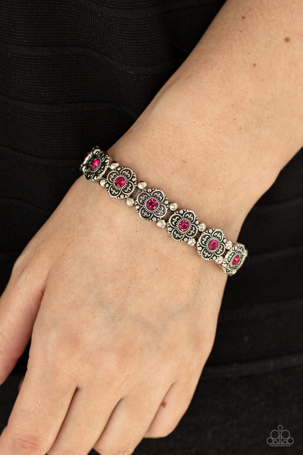 Paparazzi Tres Magnifique Pink Stretch Bracelet - P9RE-PKXX-237XX