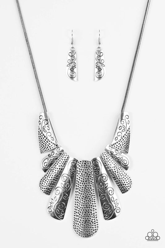 Paparazzi Untamed Silver Short Necklace