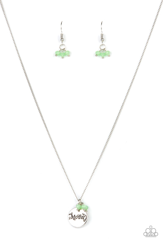 Paparazzi Warm My Heart Green Short Necklace - P2WD-GRXX-092XX