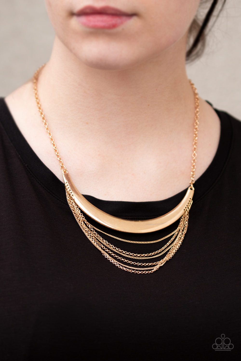 Paparazzi Way Wayfarer Gold Short Necklace