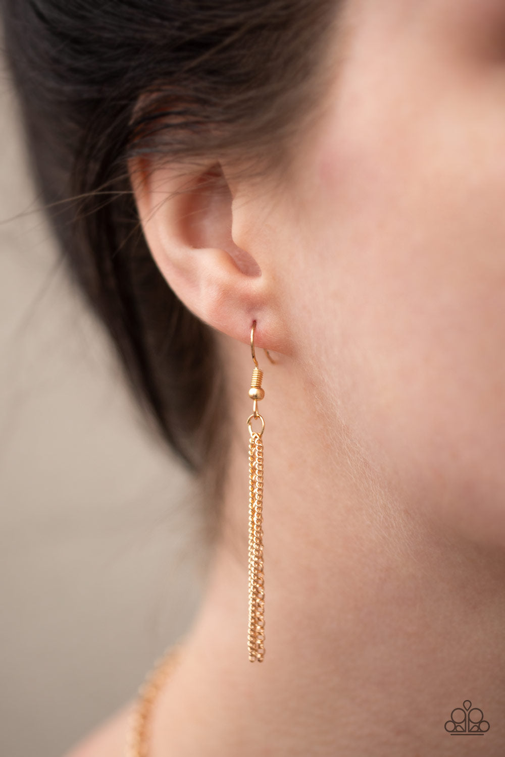 Paparazzi Way Wayfarer Gold Short Necklace